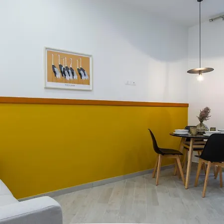 Stylish With An Arty Touch Fast Wifi Trieste