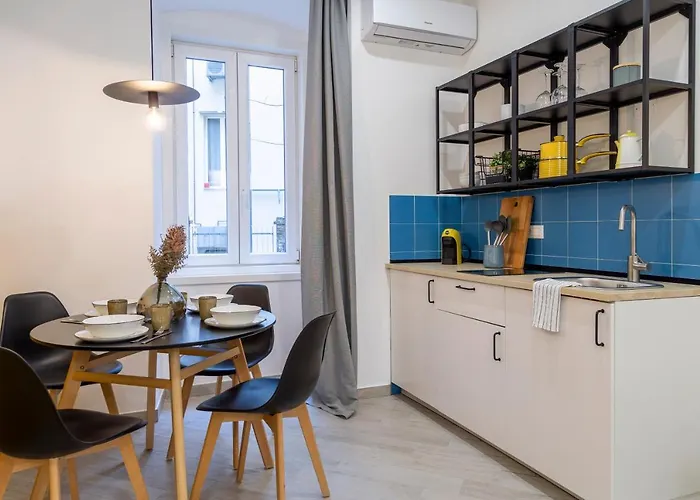 Stylish With An Arty Touch Fast Wifi Appartement *