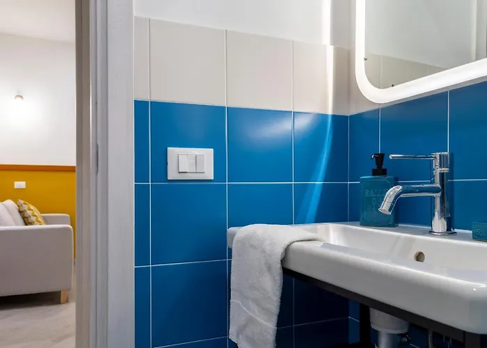 Stylish With An Arty Touch Fast Wifi * Triëst